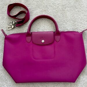 LongChamp LE PLIAGE L TOTE BAG in fuschia color